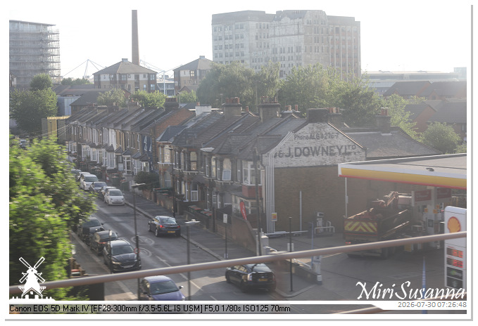 London D1 MS5D2819