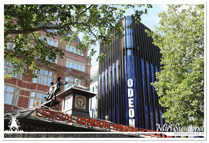 London D1 MS5D2909