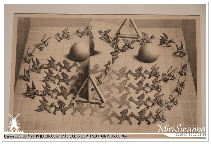London D1 Exhibition Escher MS5D3075@MiriSusanna CC-BY-NC-ND London D1 Exhibition Escher MS5D3075