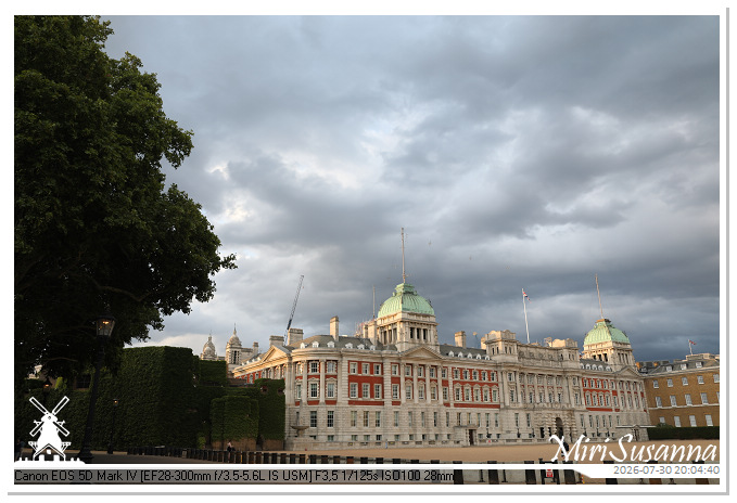 London D1 MS5D3181