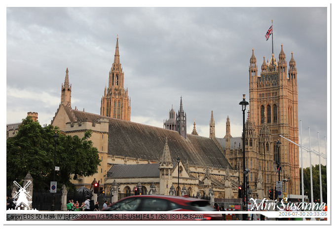London D1 MS5D3236