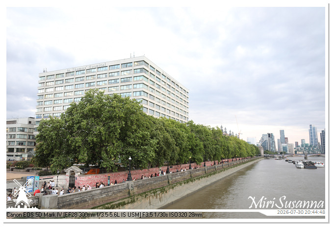 London D1 MS5D3255