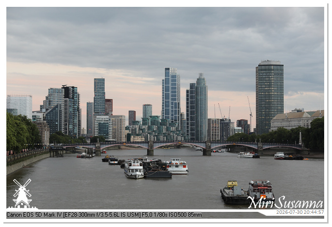 London D1 MS5D3256