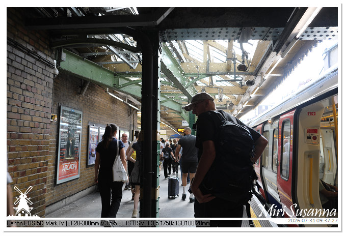 London D2 MS5D3305