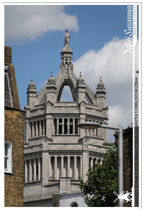London D2 MS5D3418