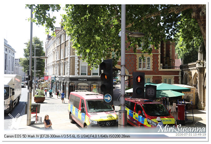 London D2 MS5D3432