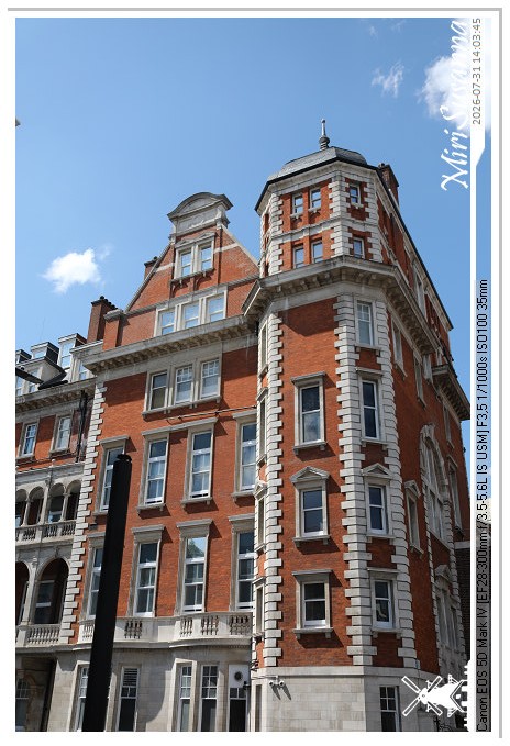London D2 MS5D3447