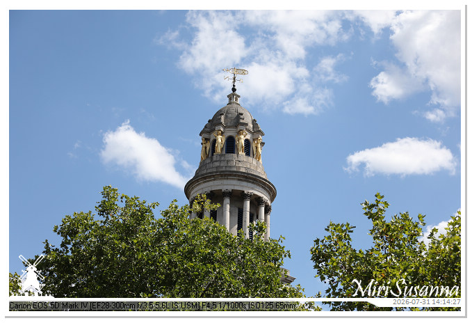 London D2 MS5D3477