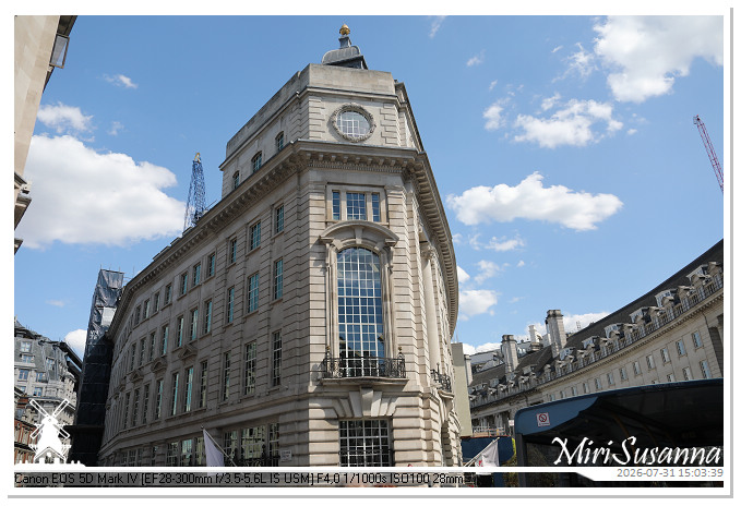 London D2 MS5D3517