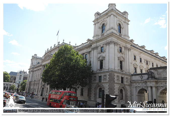 London D2 MS5D3546