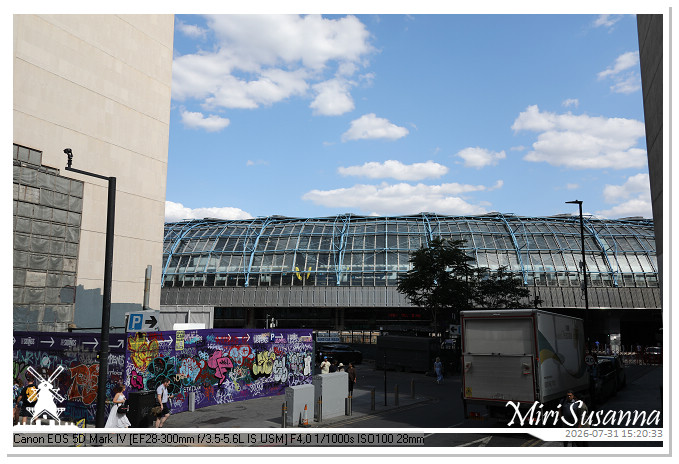 London D2 MS5D3563