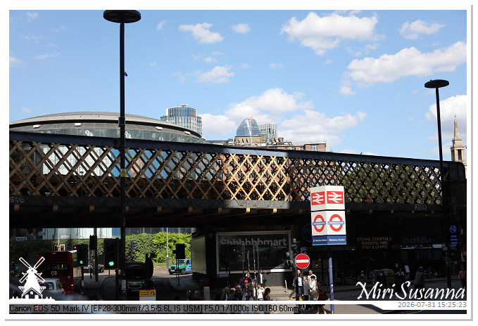 London D2 MS5D3567