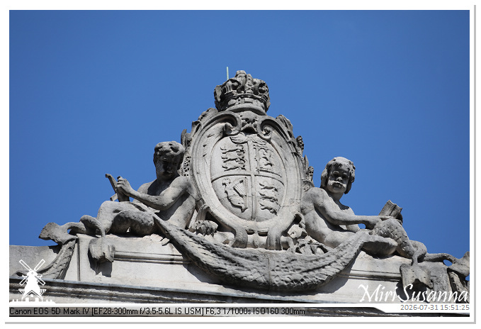 London D2 MS5D3596