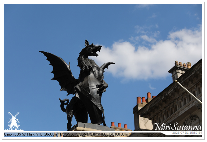London D2 MS5D3611