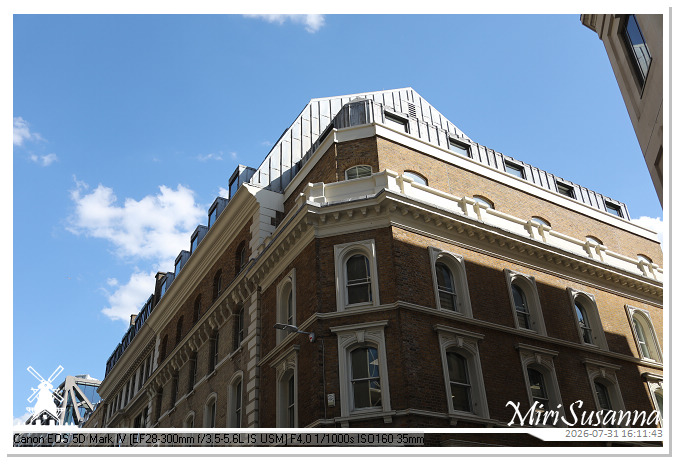 London D2 MS5D3642