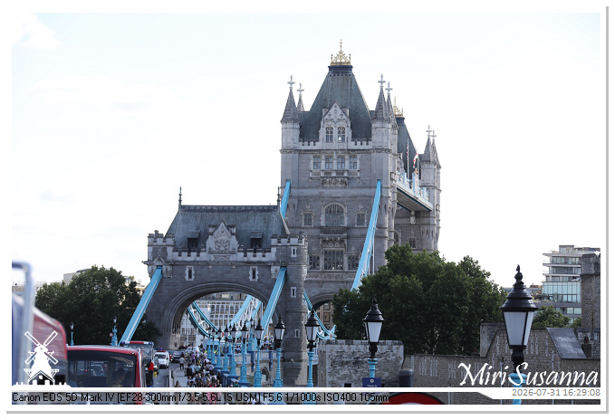 London D2 MS5D3689