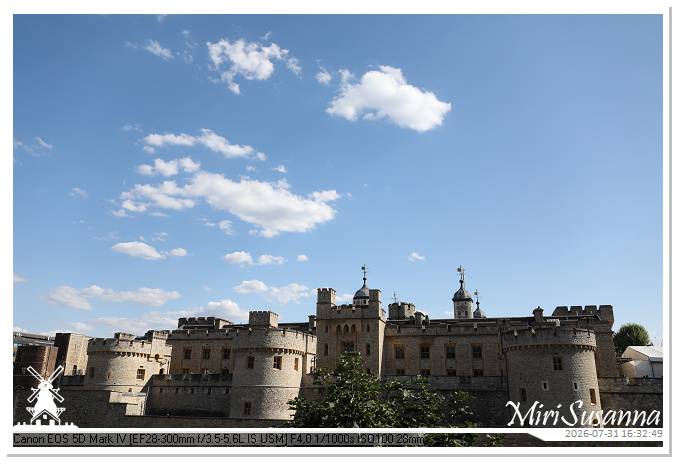 London D2 MS5D3694