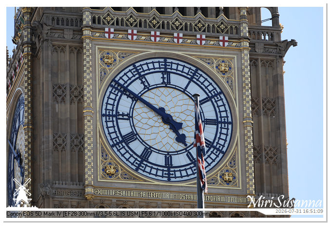 London D2 MS5D3709